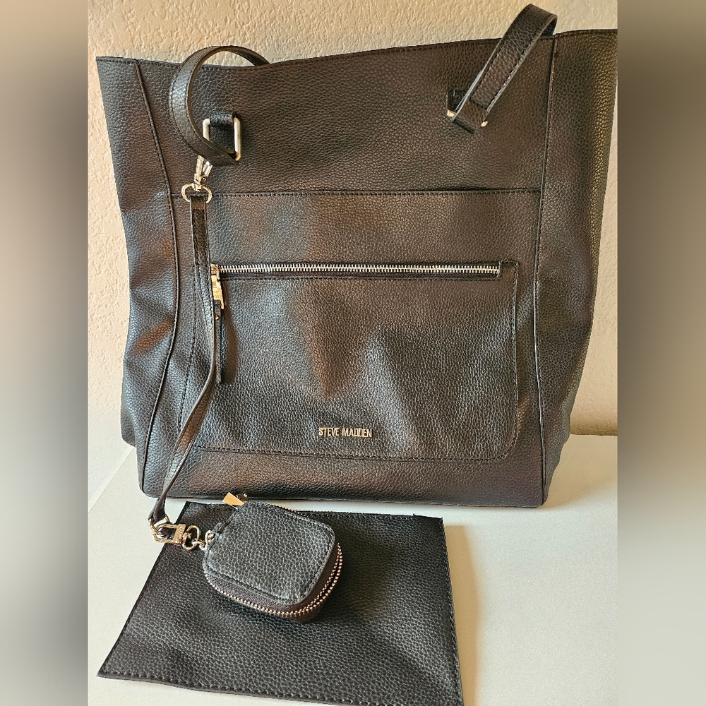 STEVE MADDEN BLACK BAG
